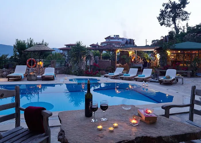 Vali 4* アクヤカ